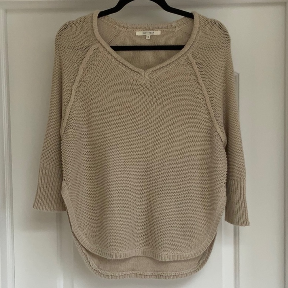Easy Wear knit Neutral Color pullover